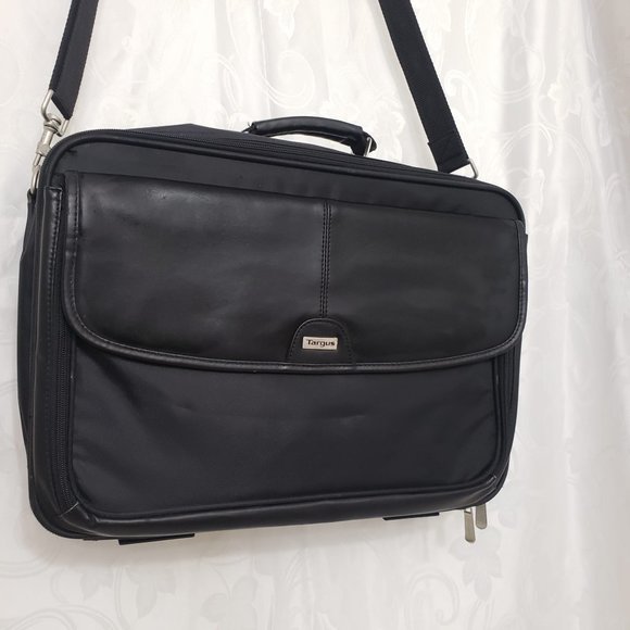 Targus Trademark Notepac Plus Carrying Messenger Bag with Shoulder Straps fit up - Picture 1 of 8